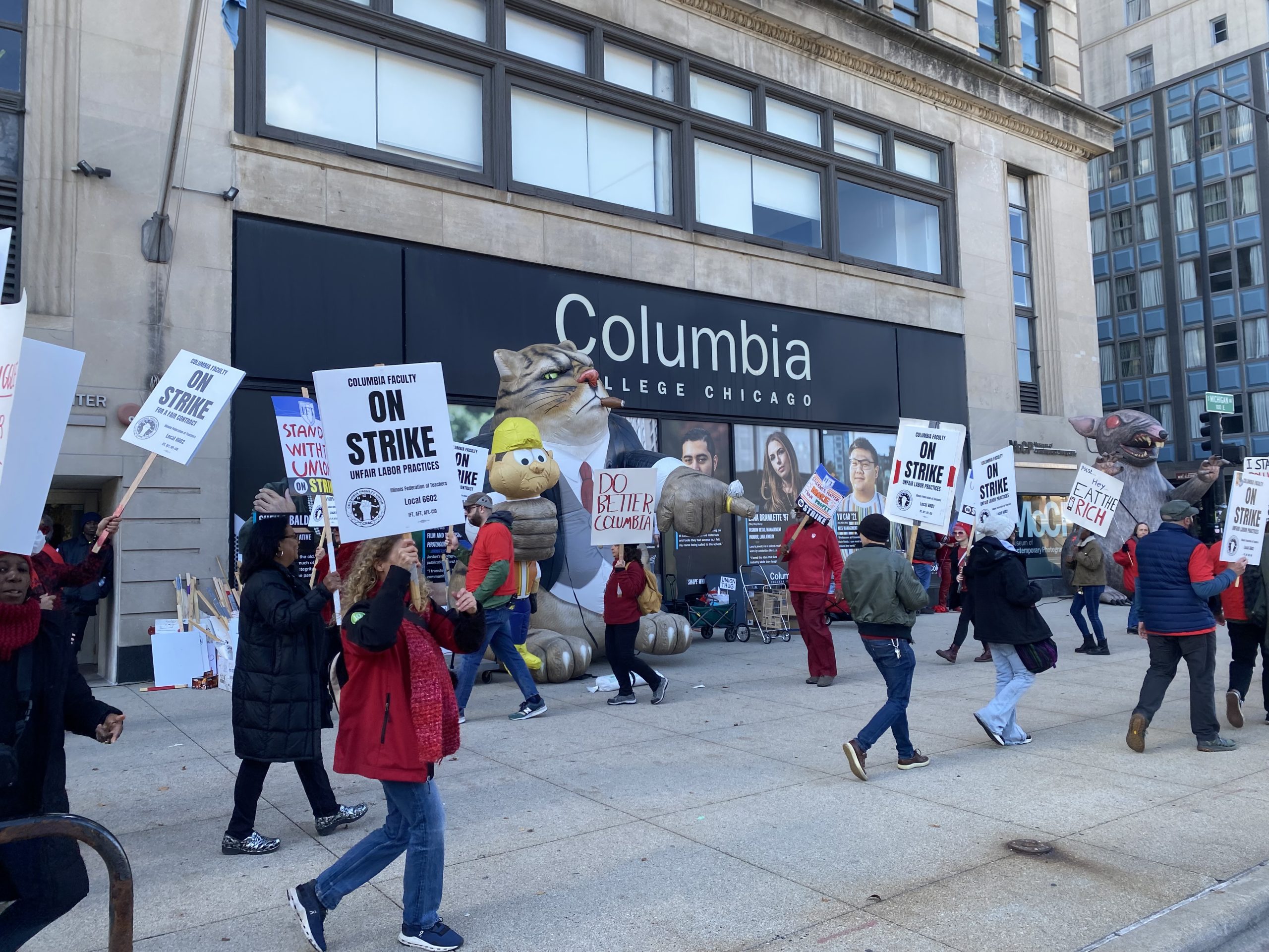 Part-time faculty members strike at Columbia College Chicago